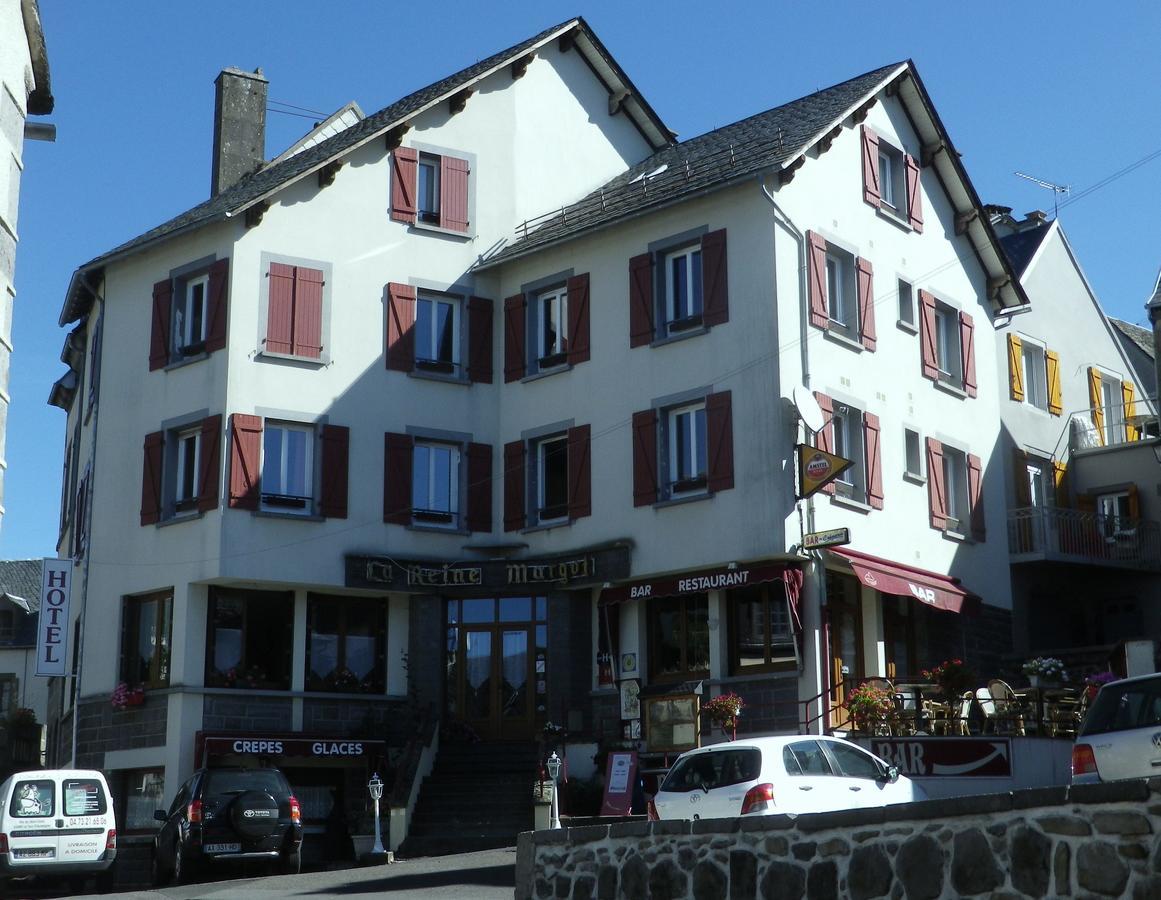 Hotel Restaurant La Reine Margot La Tour-dʼAuvergne Dış mekan fotoğraf